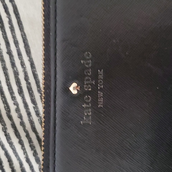 Kate Spade Wallet - Picture 2 of 12